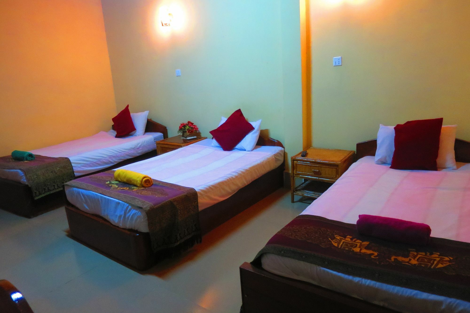 Kampot Guesthouse Екстер'єр фото