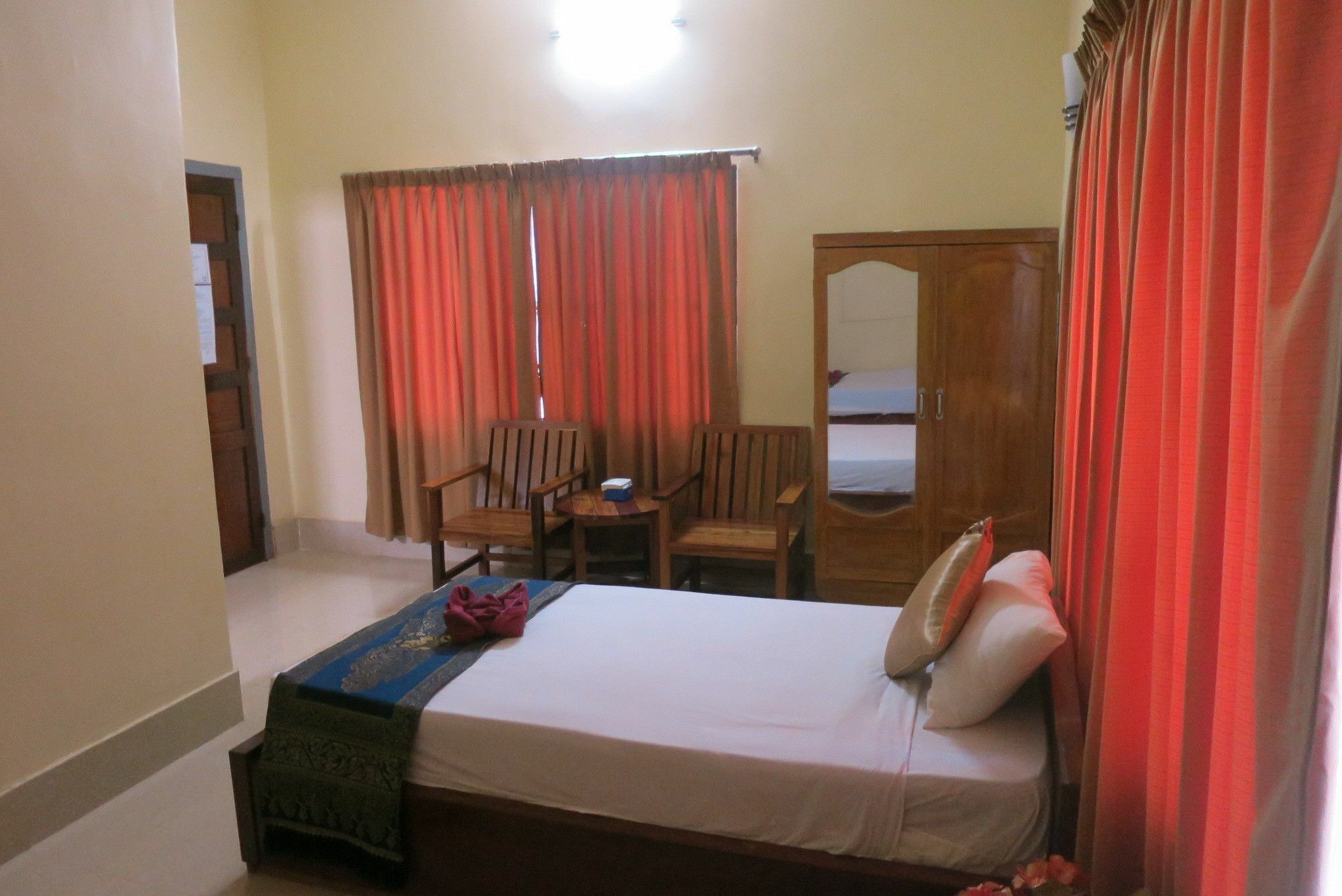 Kampot Guesthouse Екстер'єр фото