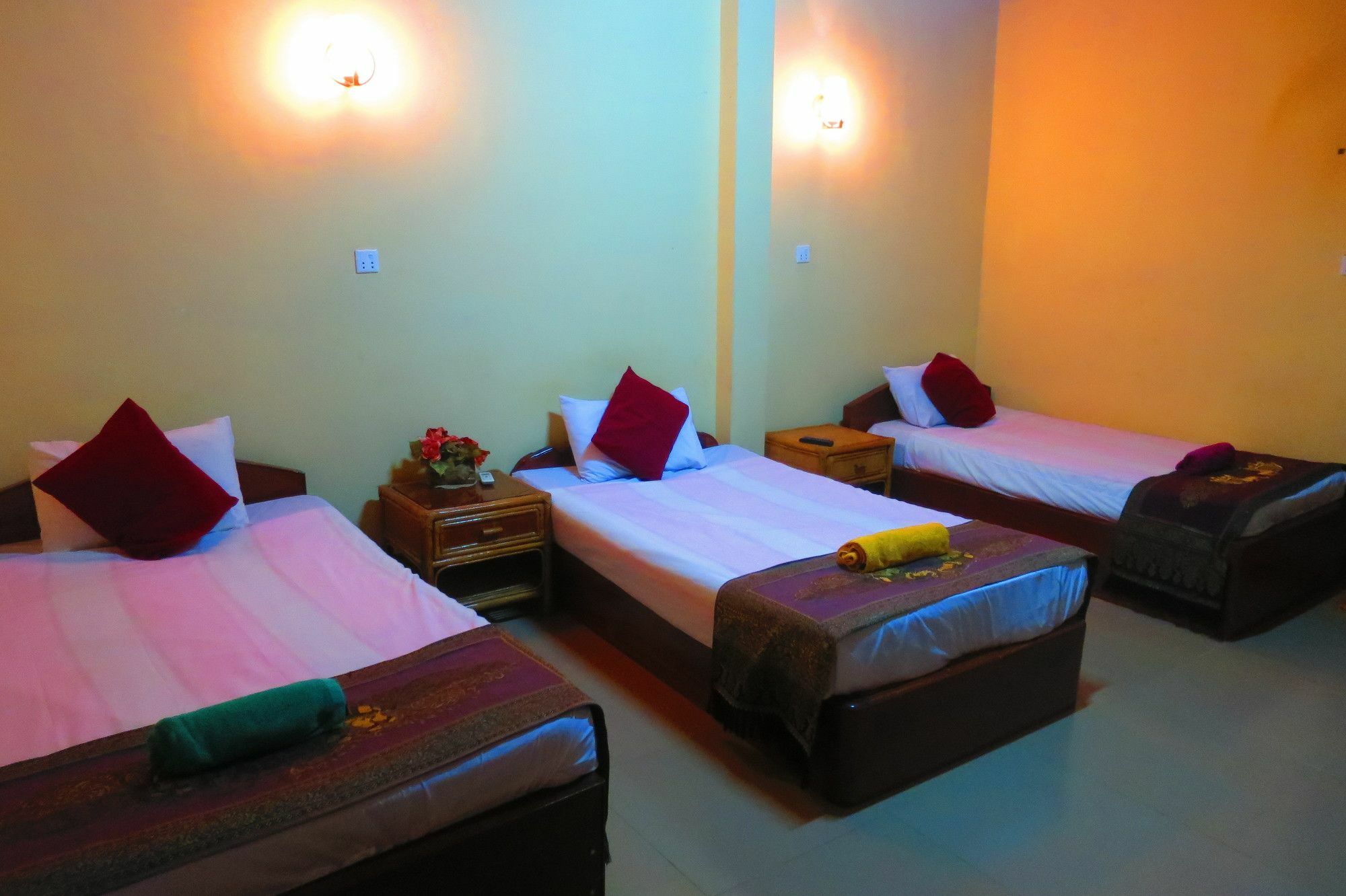 Kampot Guesthouse Екстер'єр фото